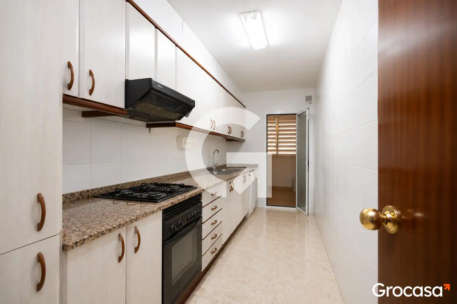 Cocina de Piso en venta en Sant Vicenç Dels Horts con Calefacción, Amueblado y Horno