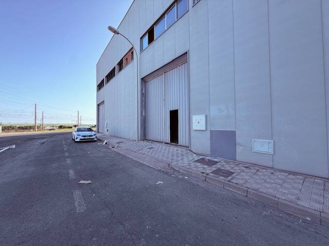 Nave industrial en Venta en Nuevo Parque - Los Rosales - Tráfico Pesado