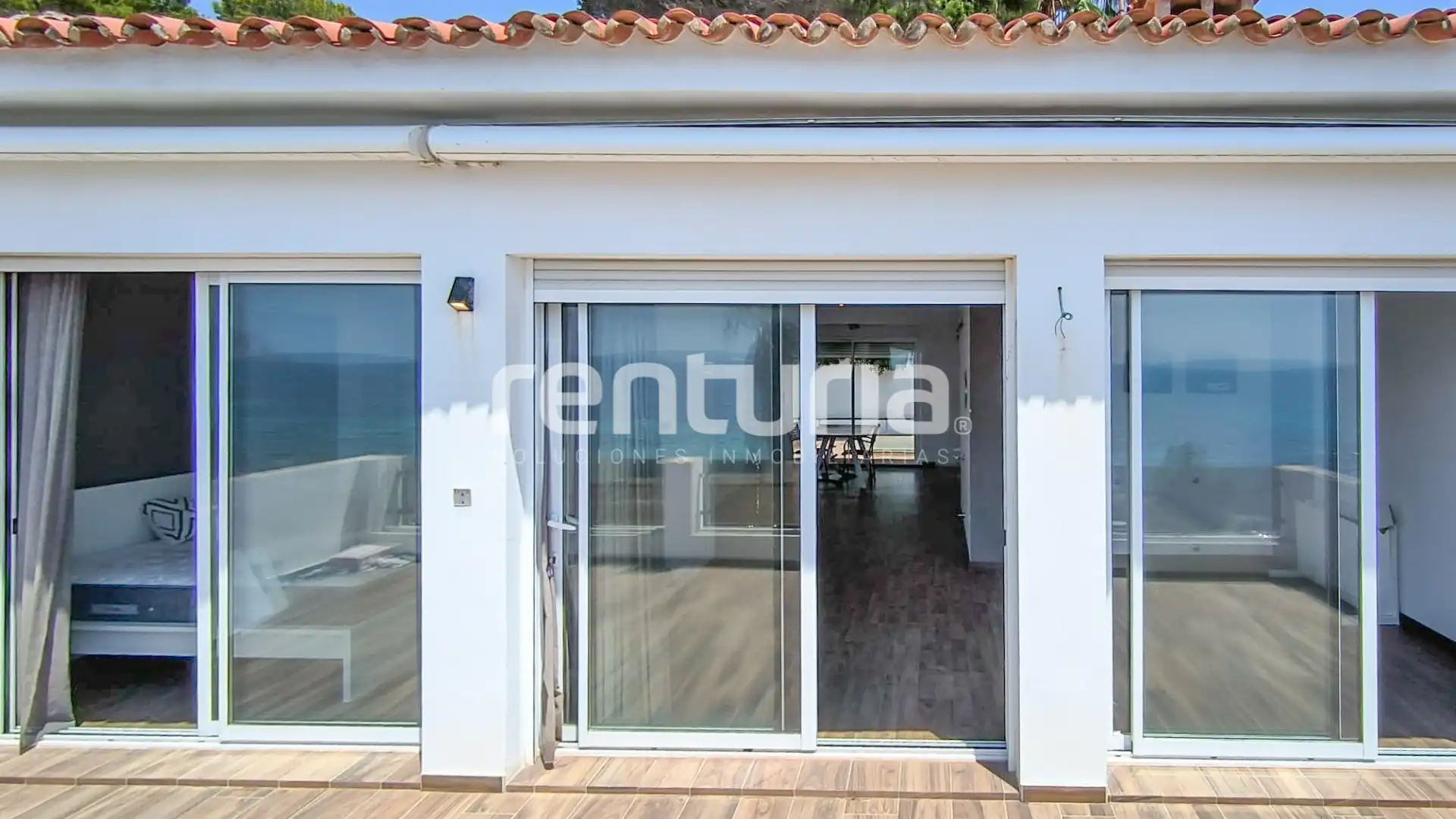 Vista exterior de Ático en venta en Moraira con Aire acondicionado, Calefacción y Jardín privado