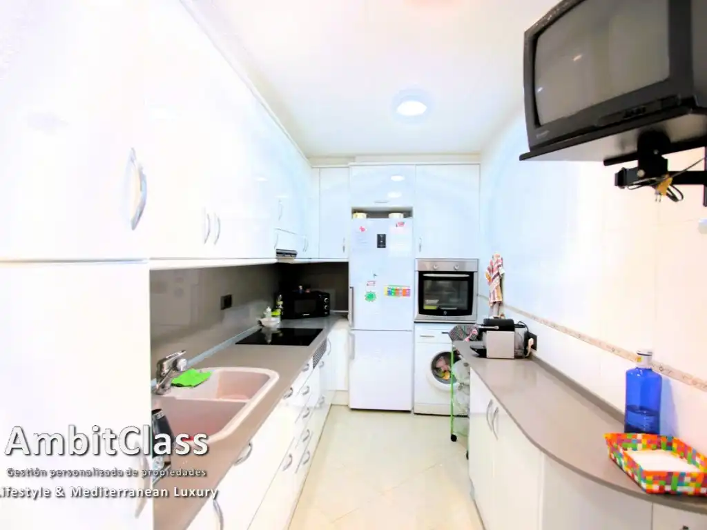 Cocina de Piso en venta en Mataró con Aire acondicionado, Terraza y Internet