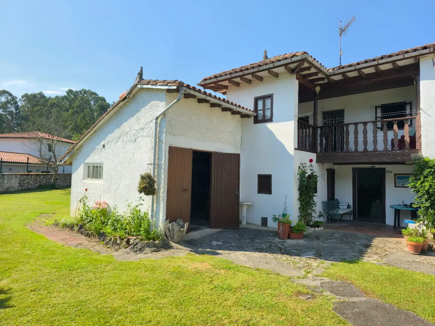Casa amb jardí en venda a Posada - Barro, imagen 2