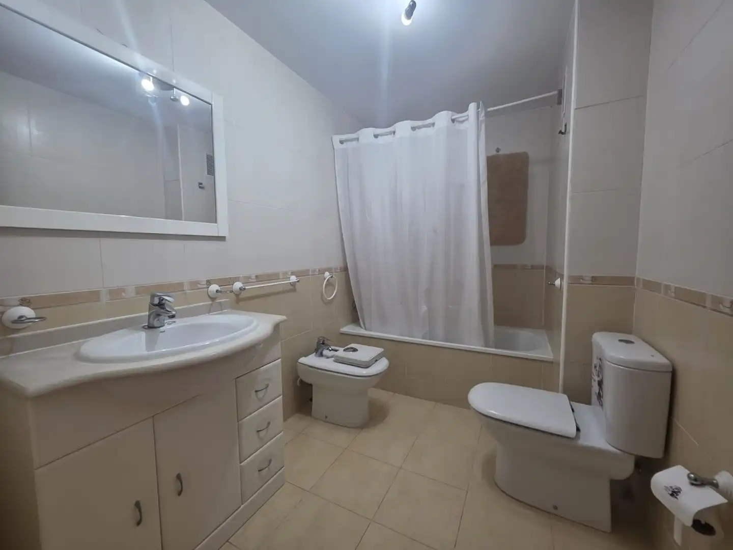 Baño de Piso de alquiler en La Vall d'Uixó con Terraza