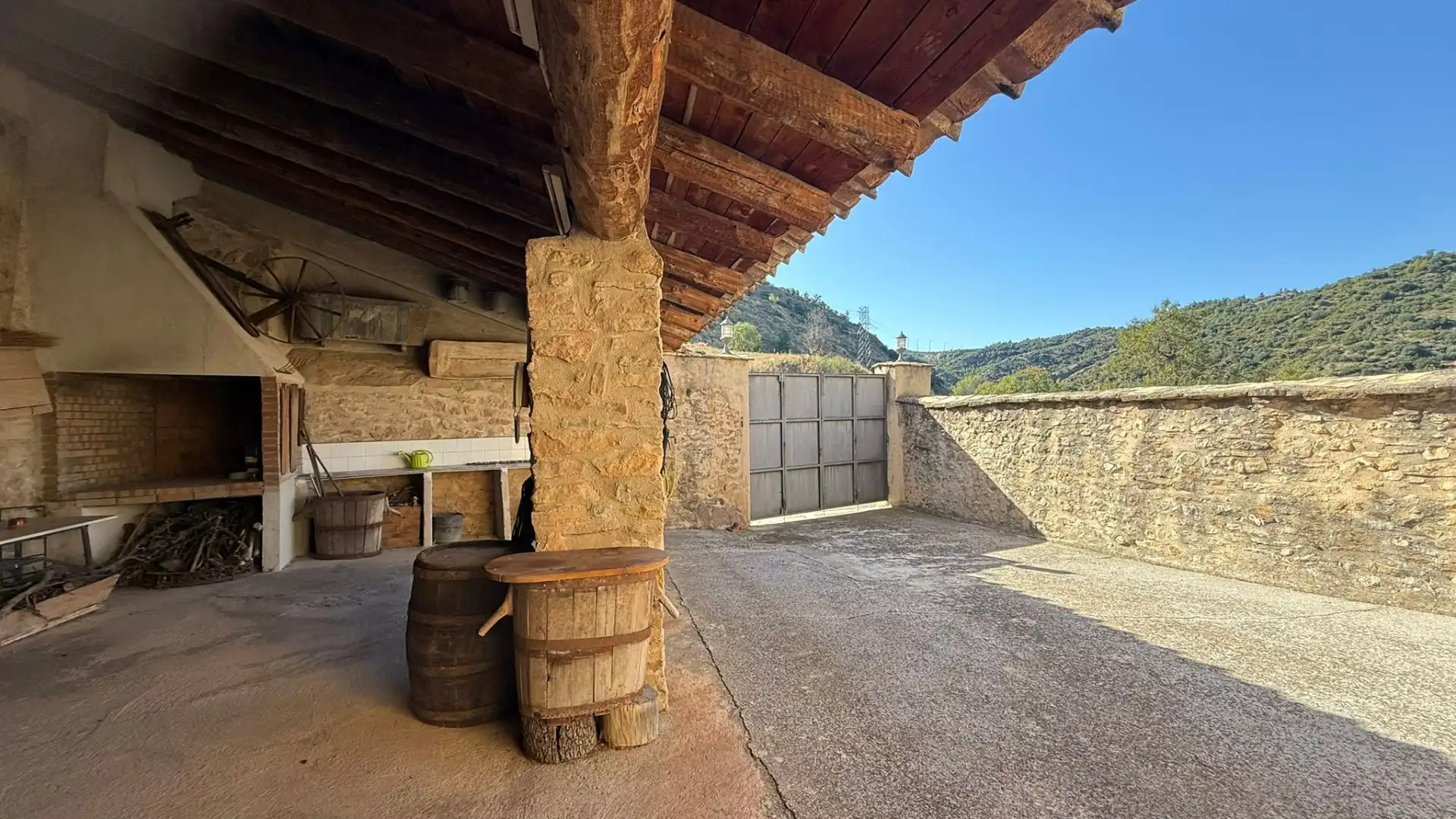 Terrassa de Casa o xalet en venda en Castellote amb Terrassa, Traster i Moblat