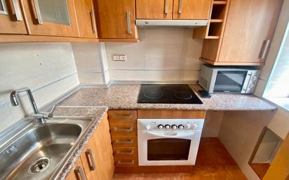 Kitchen of Flat for sale in  Barcelona Capital  with Air Conditioner, Parquet flooring and Oven