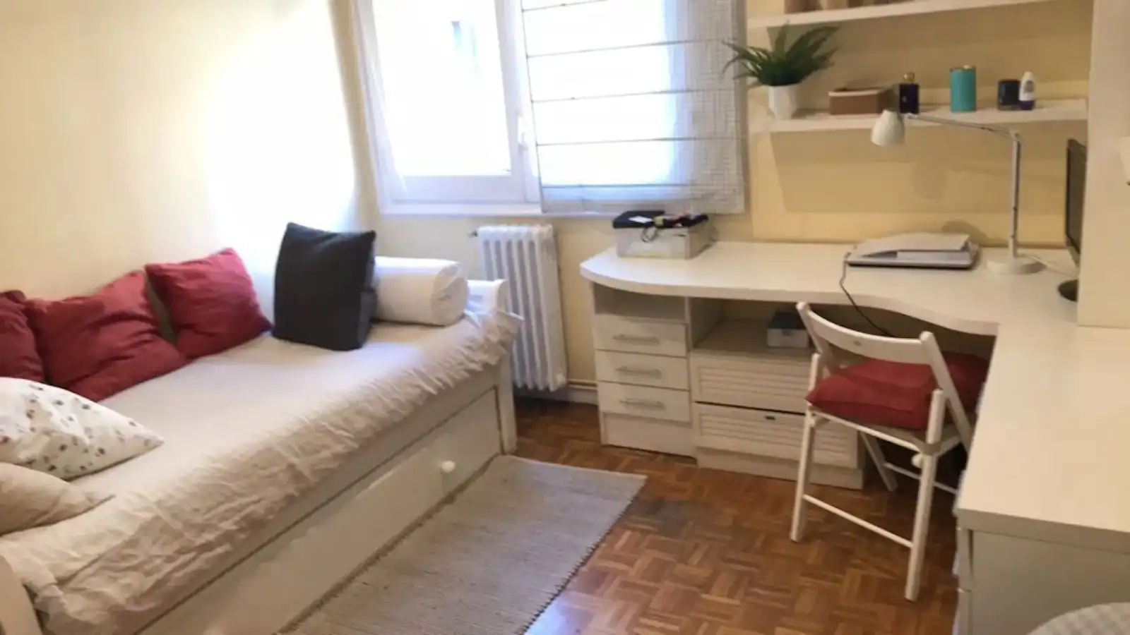 Dormitori de Pis per a compartir en Sarrià - Sant Gervasi