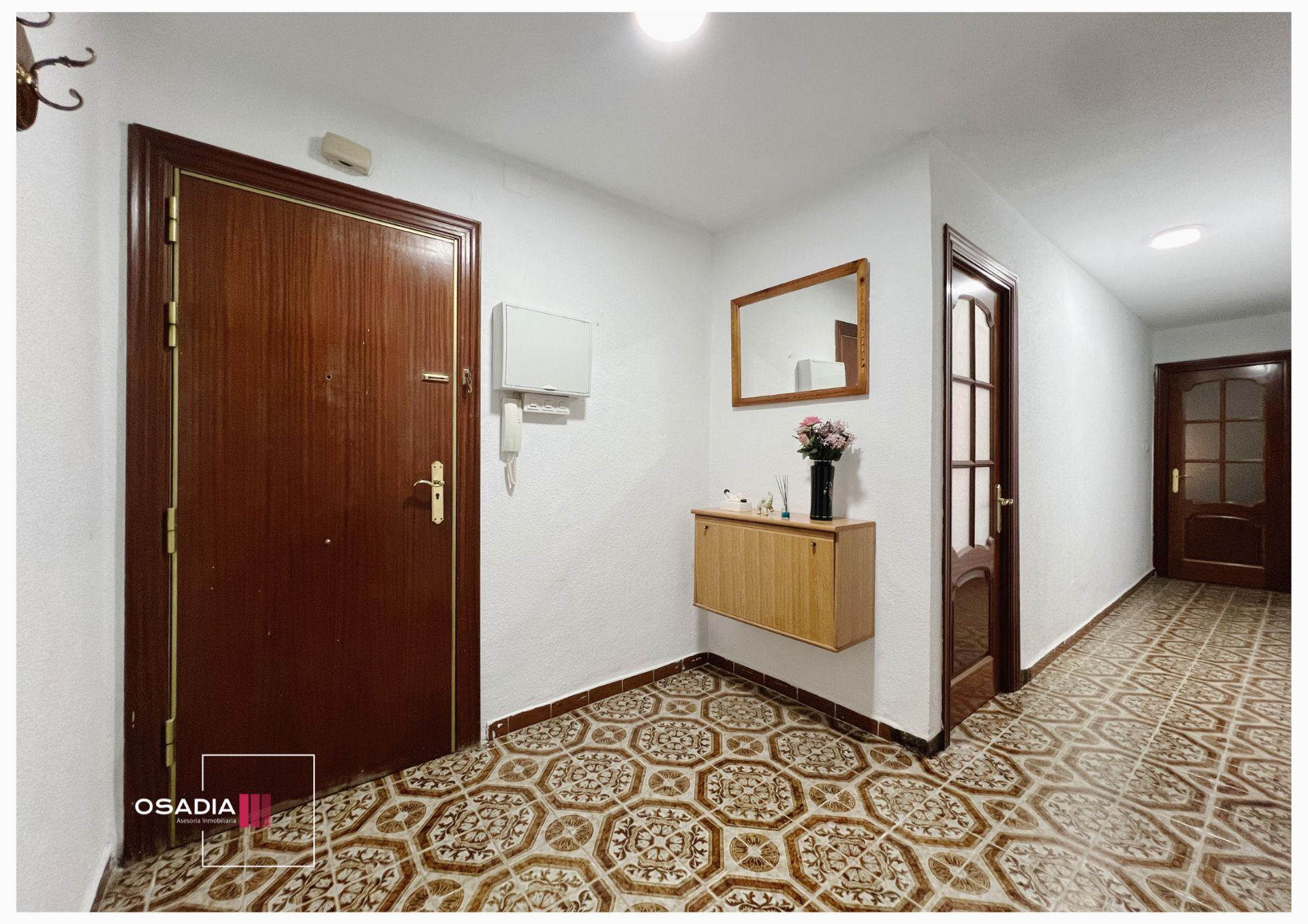 Flat for sale in  Granada Capital