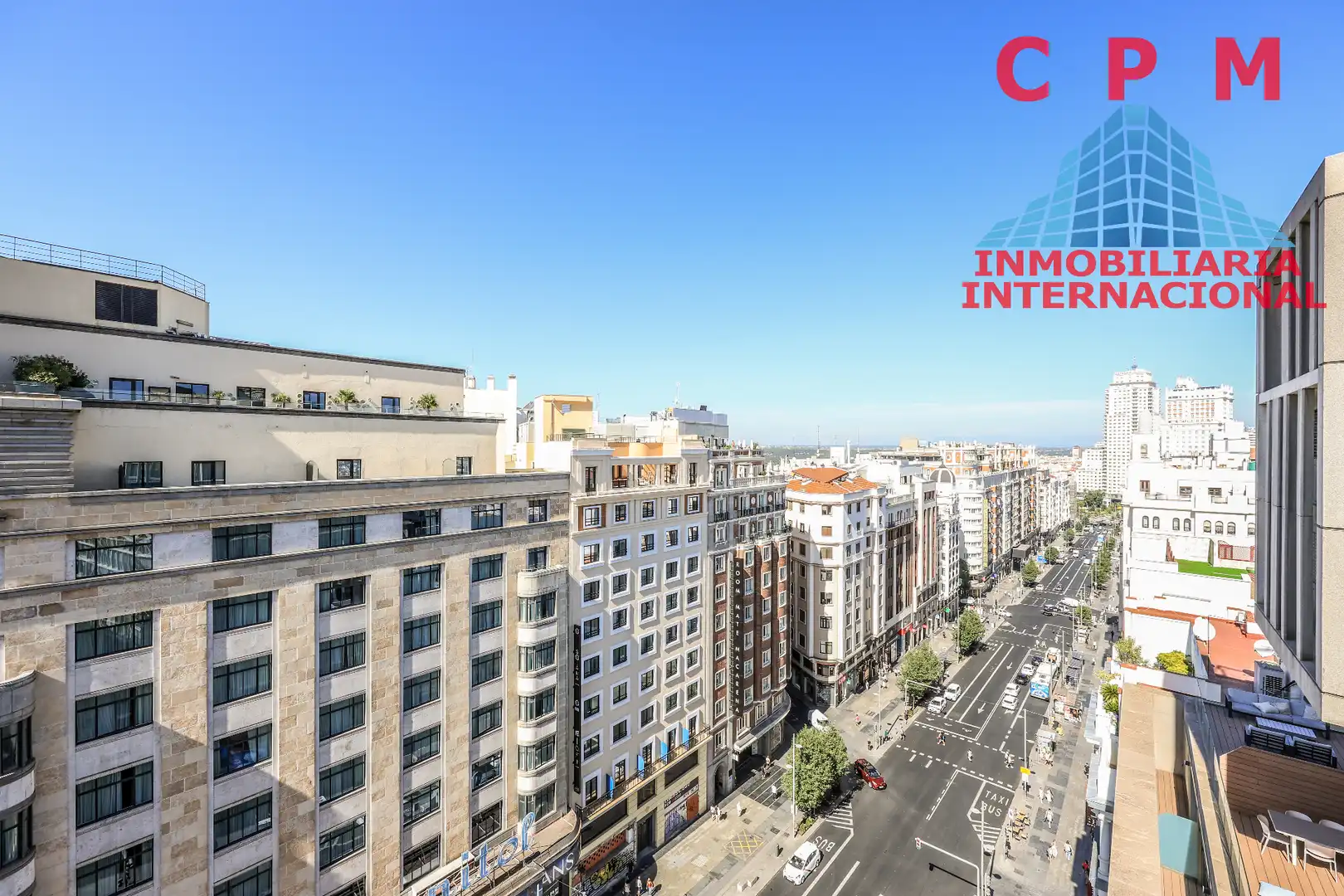 Vista exterior de Oficina de lloguer en Madrid amb Aire condicionat, Calefacció i Terrassa