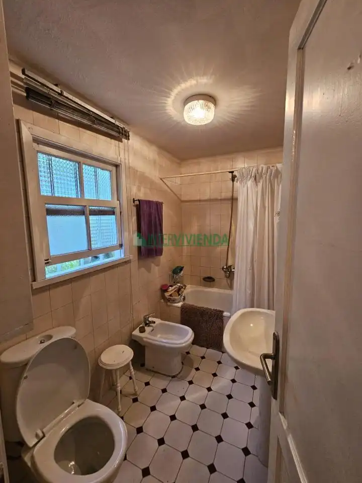 Baño de Finca rústica en venta en A Cañiza   con Calefacción, Jardín privado y Terraza