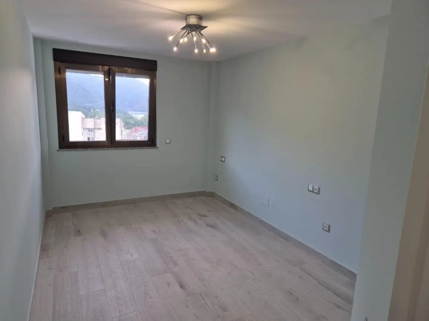 Habitación de Ático en venta en Villablino con Calefacción