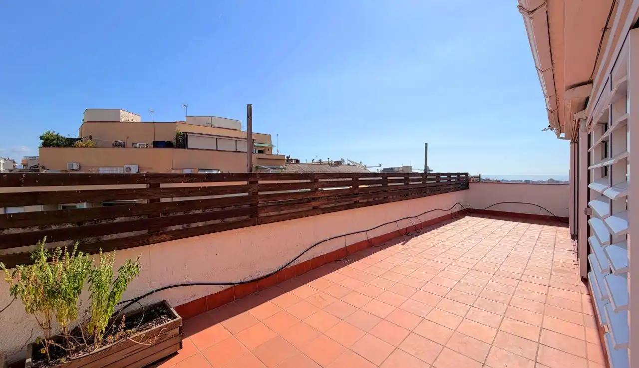 Terrasse von Wohnung zum Verkauf in Barcelona mit Klimaanlage, Heizung und Terrasse