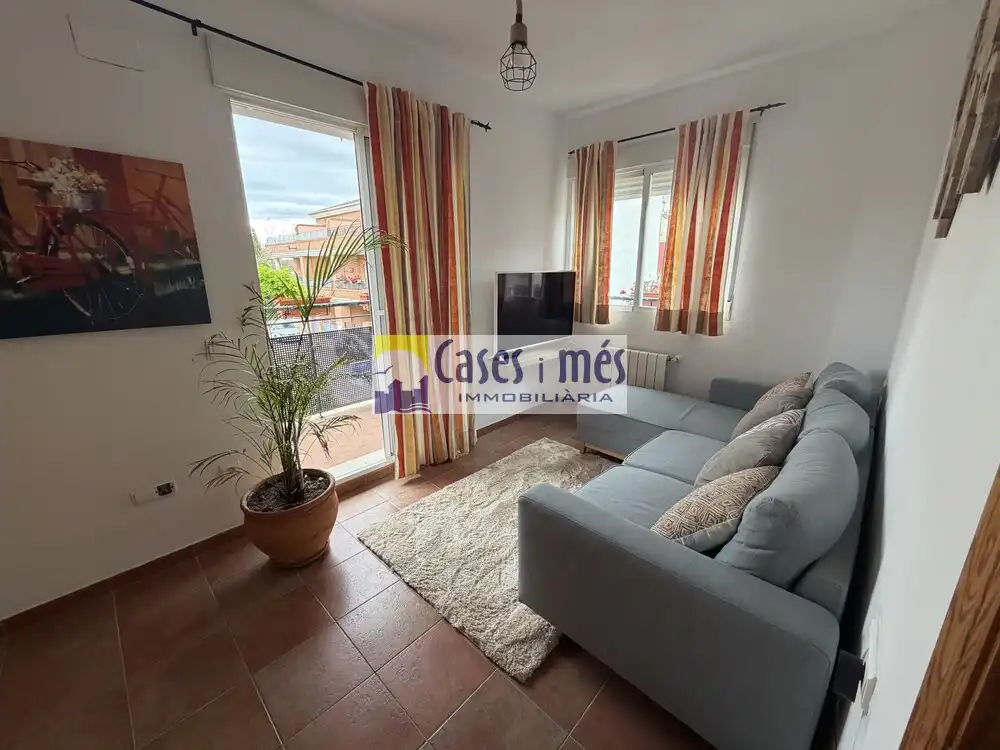 Wohnzimmer von Einfamilien-Reihenhaus zum Verkauf in Albalat dels Tarongers mit Klimaanlage, Heizung und Terrasse