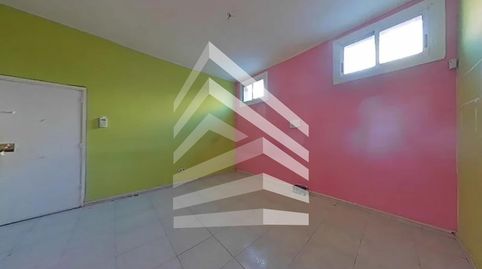 Foto 3 de Planta baixa en venda a De Santiago Rusiñol, Singuerlín, Santa Coloma de Gramenet