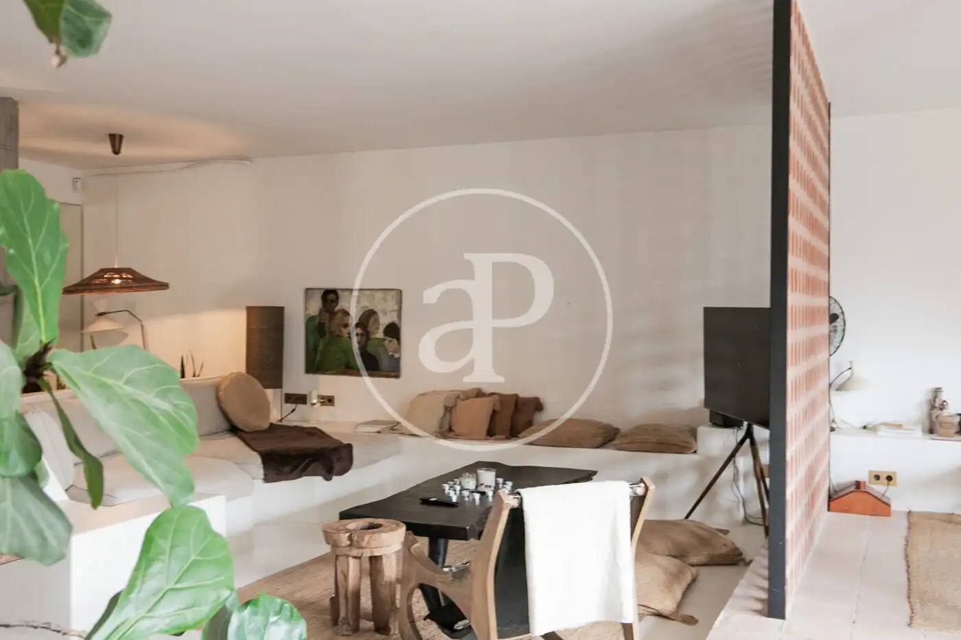 Sala de estar de Piso en venta en Barcelona con Calefacción, Terraza y Amueblado