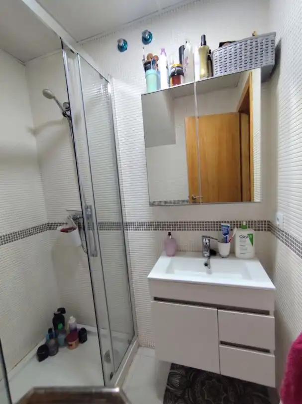 Badezimmer von Wohnung zum Verkauf in Almonte mit Klimaanlage, Terrasse und Möbliert