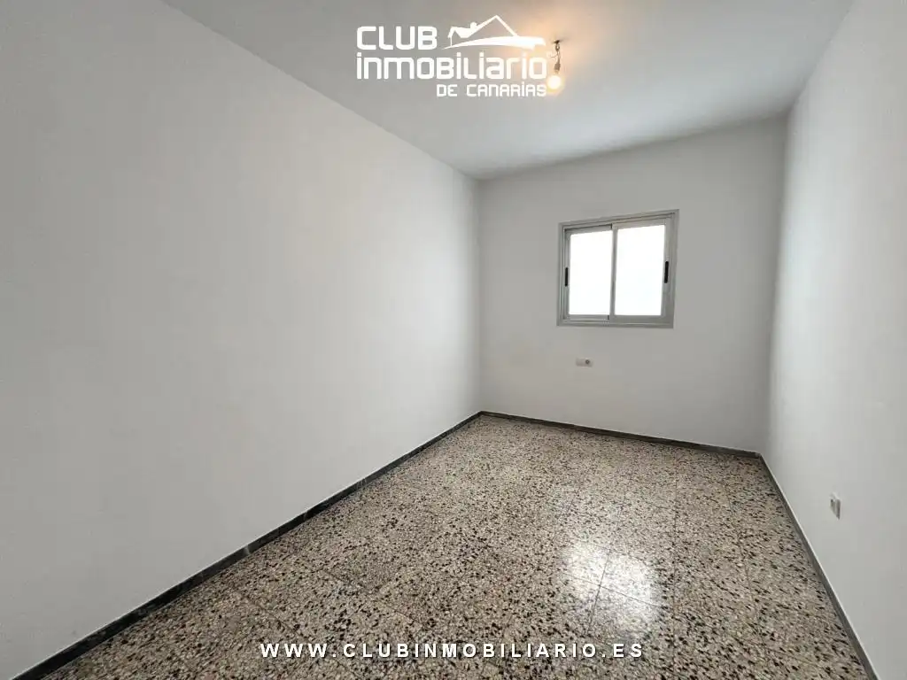 Flat for rent in Carretera General del sur, Tincer