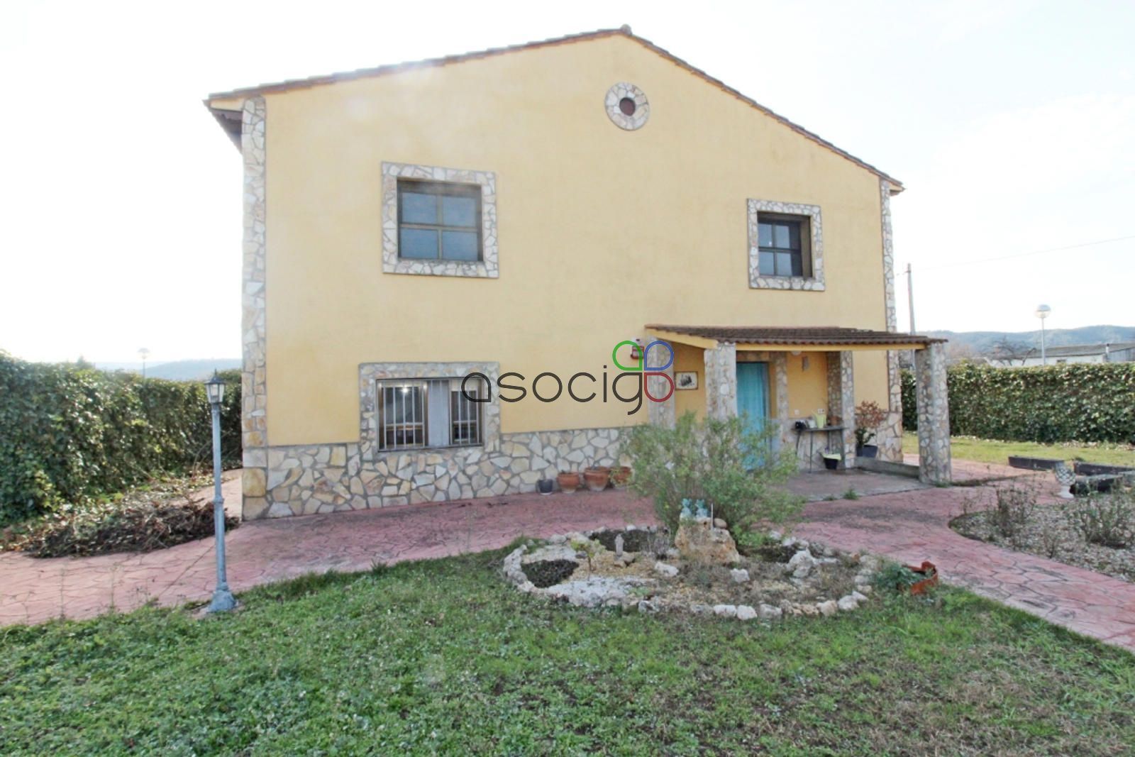 Exterior view of House or chalet for sale in Espinosa de Henares  with Heating and Furnished