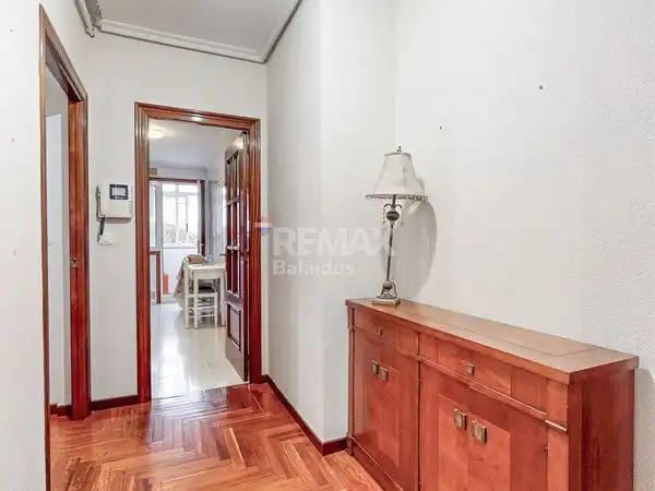 Pis en venda en Vigo  amb Calefacció, Parquet i Traster