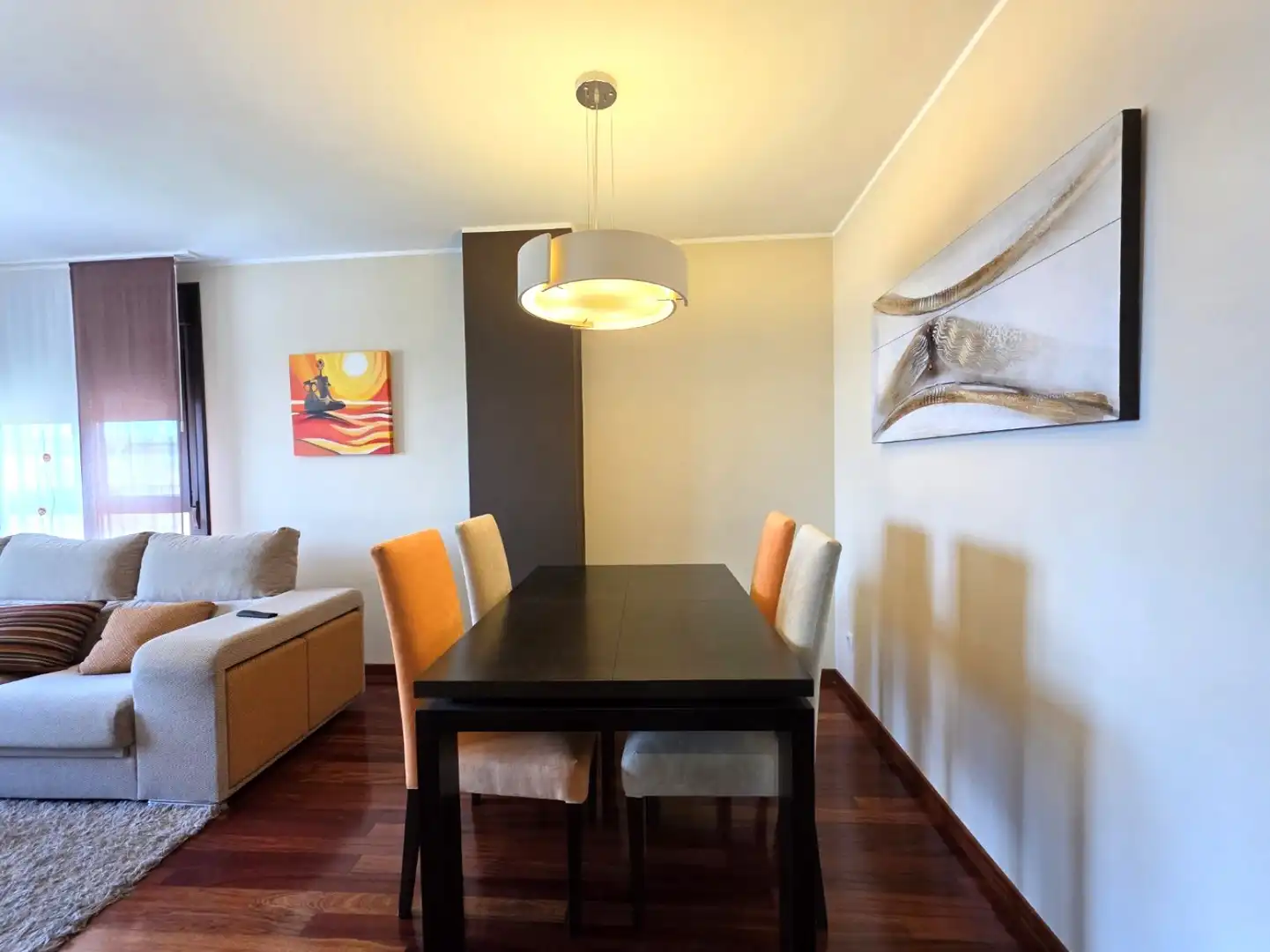 Comedor de Piso de alquiler en Siero con Calefacción, Parquet y Trastero