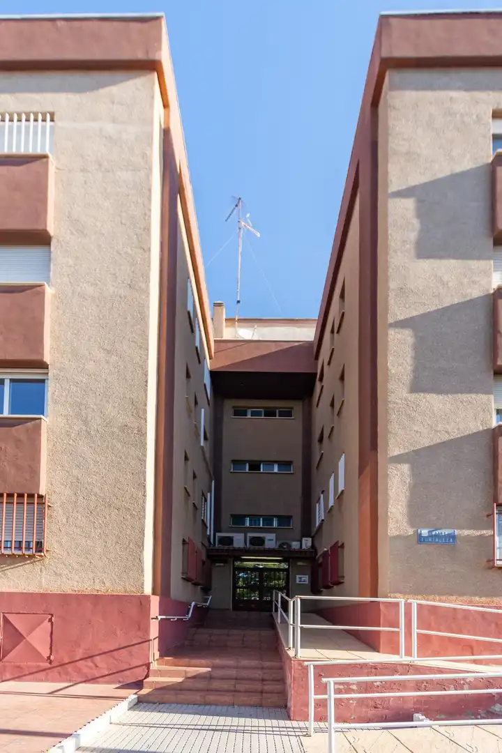 Vista exterior de Piso en venta en Cartagena con Aire acondicionado, Trastero y Amueblado