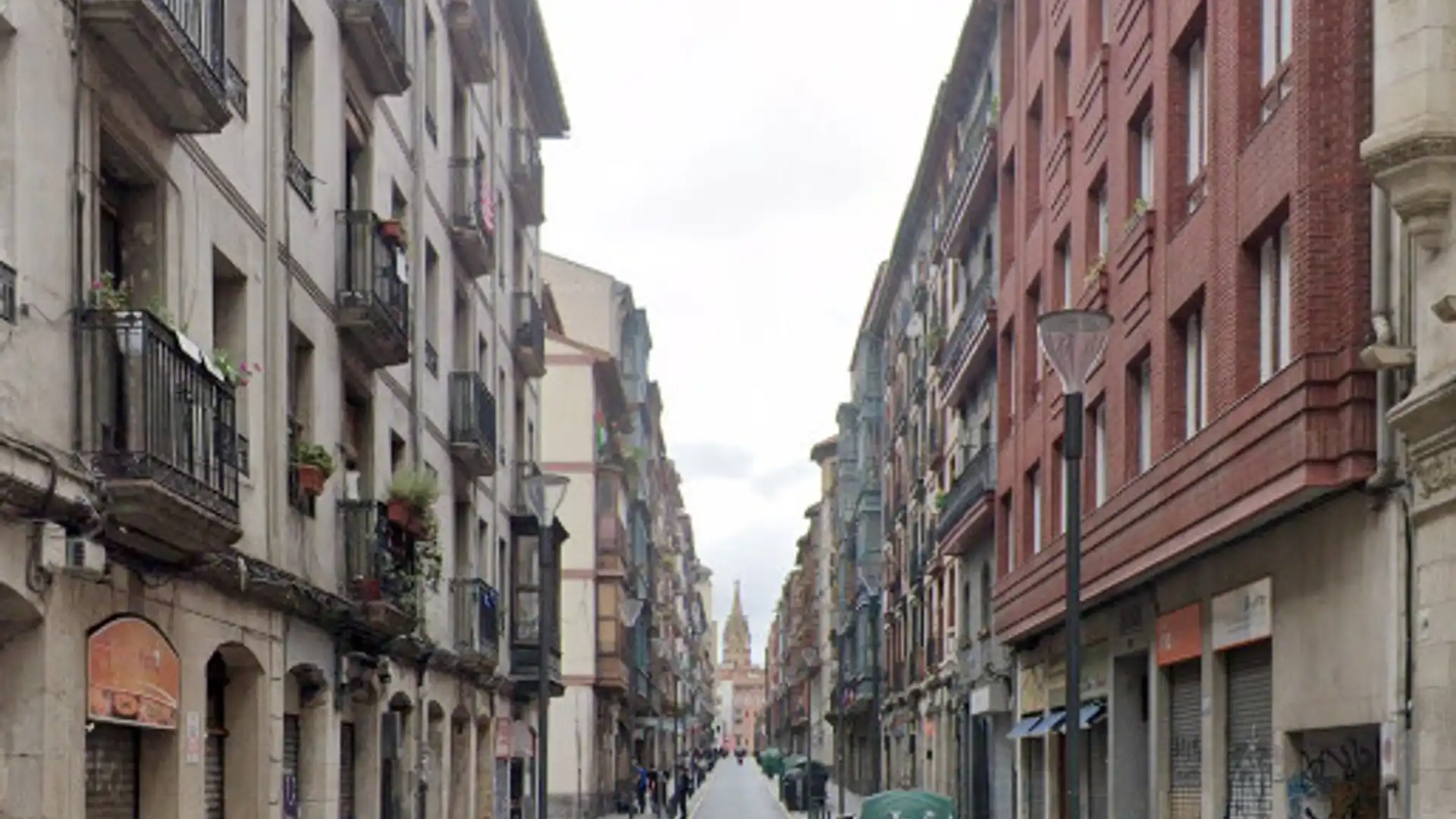 Vista exterior de Pis en venda en Bilbao 