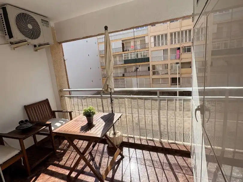 Terraza de Piso en venta en Torrevieja con Aire acondicionado, Terraza y Balcón