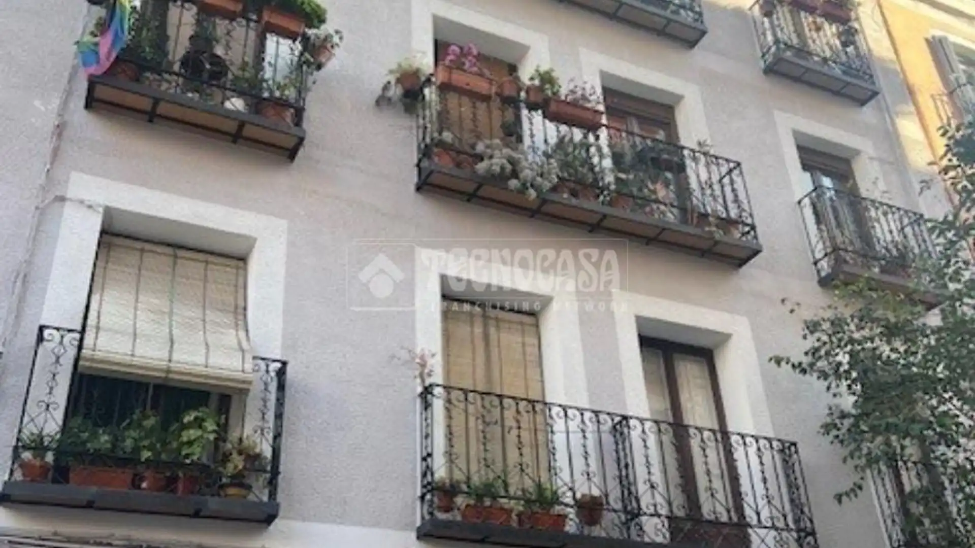 Flat for sale in Cl. del Marqués de Sta. Ana, Universidad - Malasaña, Centro
