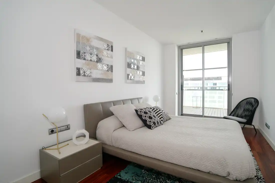 Habitación de Piso en venta en Barcelona con Calefacción y Piscina