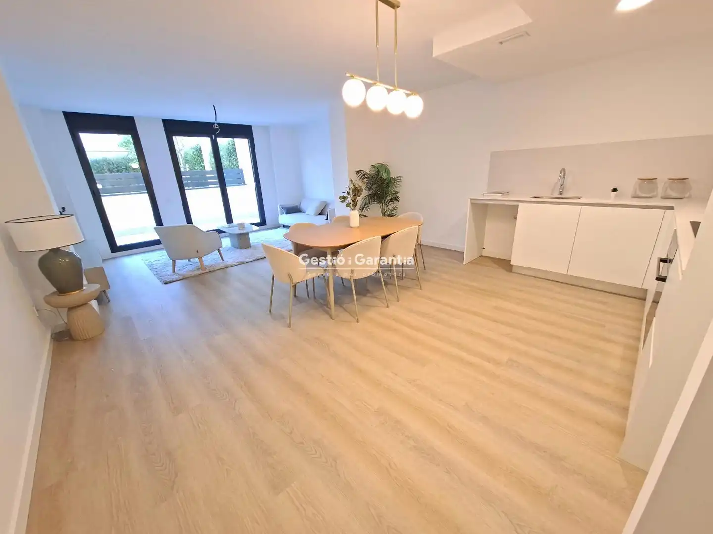 Wohnzimmer von Wohnung zum Verkauf in Terrassa mit Terrasse, Schwimmbad und Gemeinschaftspool