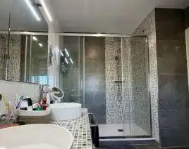 Bany de Casa o xalet en venda en Punta Umbría amb Aire condicionat, Jardí privat i Parquet