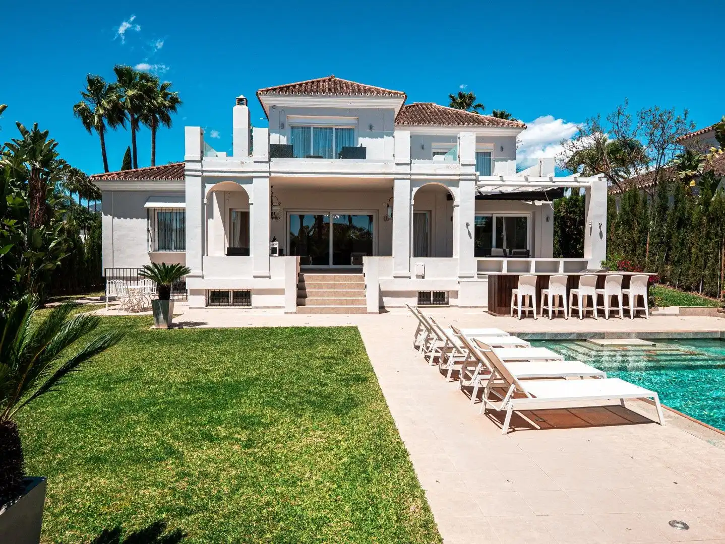 Jardí de Casa o xalet en venda en Marbella amb Aire condicionat, Jardí privat i Terrassa