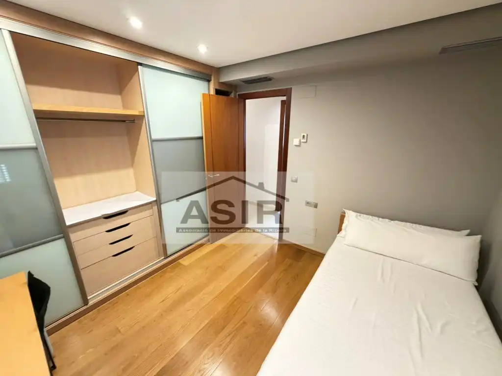 Habitación de Piso de alquiler en Carcaixent con Aire acondicionado, Calefacción y Balcón