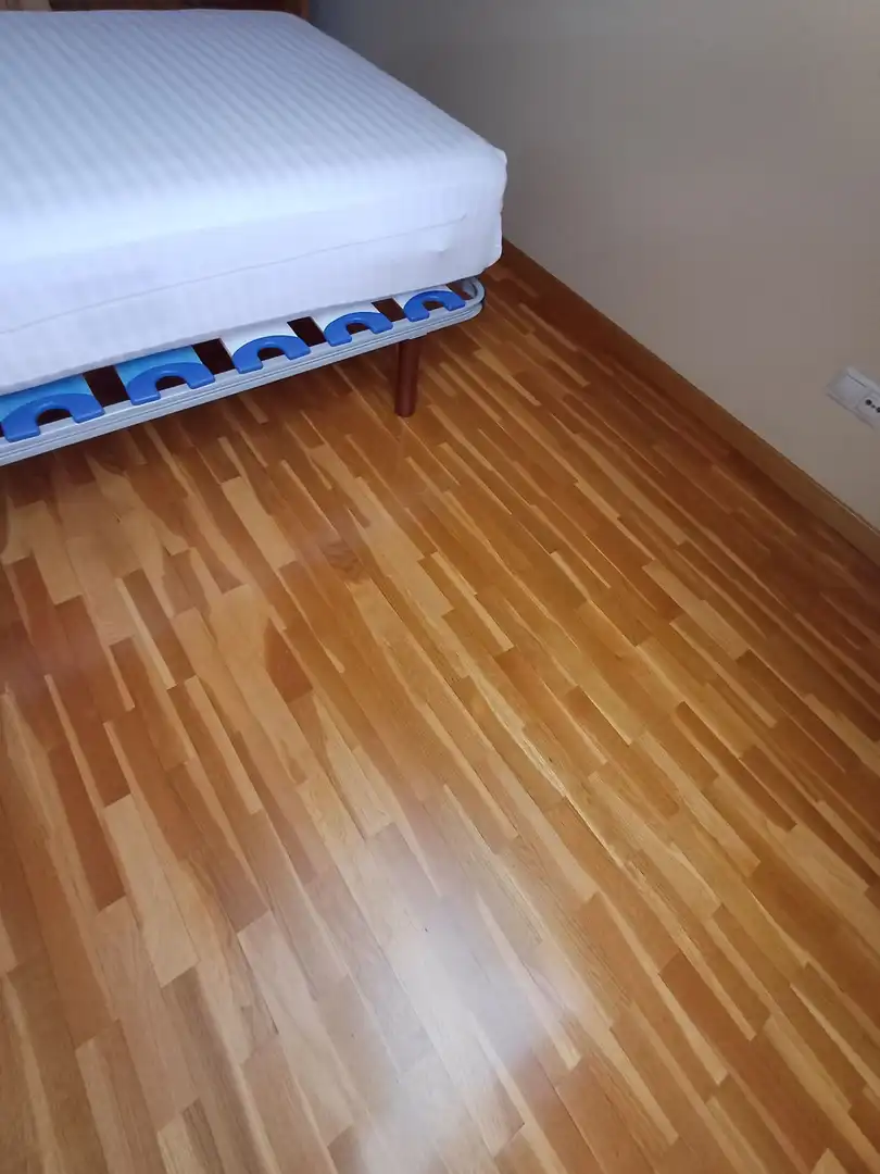 Schlafzimmer von Wohnung zur Miete in A Coruña Capital  mit Heizung, Terrasse und Möbliert