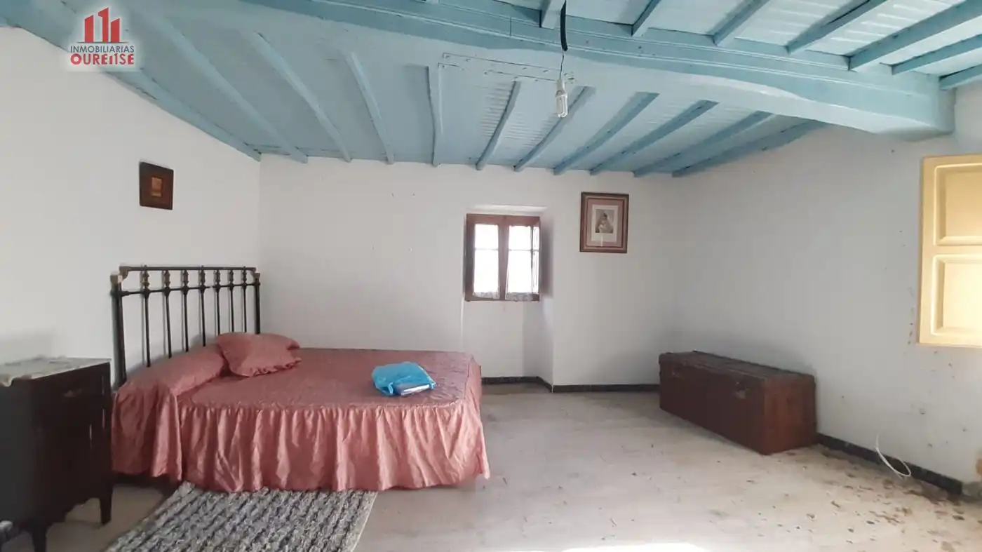 Schlafzimmer von Haus oder Chalet zum Verkauf in Allariz mit Abstellraum und Balkon