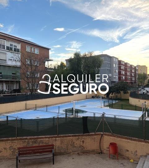 Photo 1 of Flat to rent in Villajoyosa, Los Rosales, Madrid