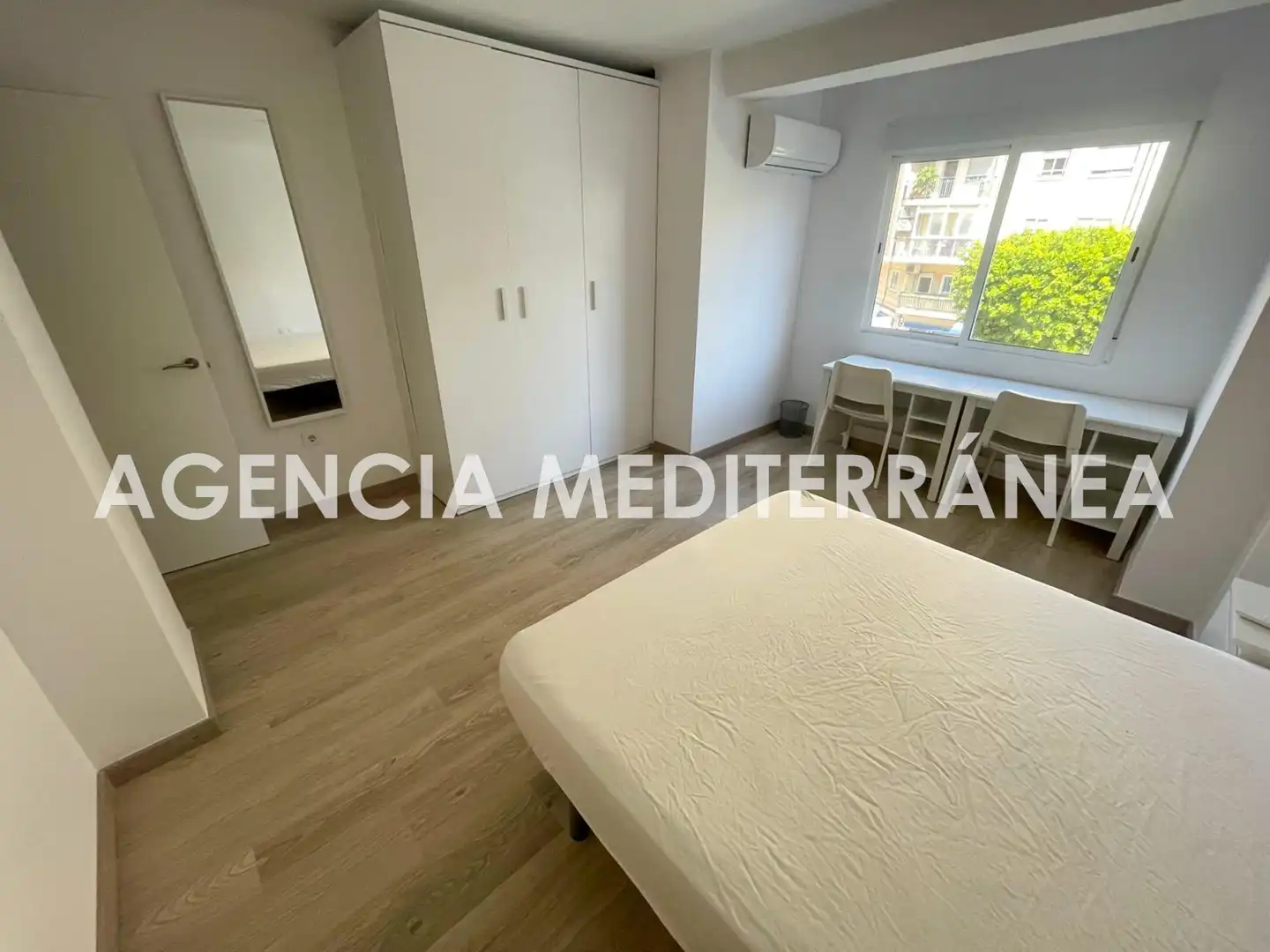 Wohnung zur Miete in Mont-Olivet