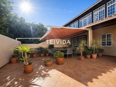 Casa en venta en Calle Lila