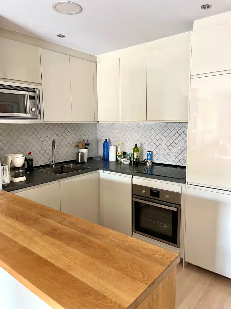 Cocina de Piso de alquiler en Marbella con Aire acondicionado, Calefacción y Parquet