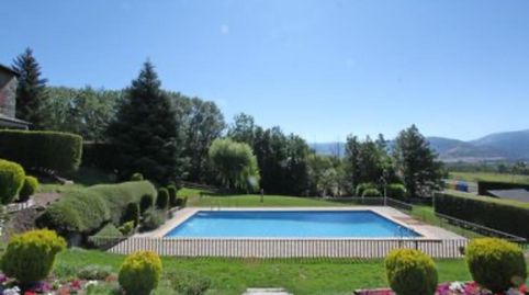 ES VEN CASA ADOSSADA A LA CERDANYA