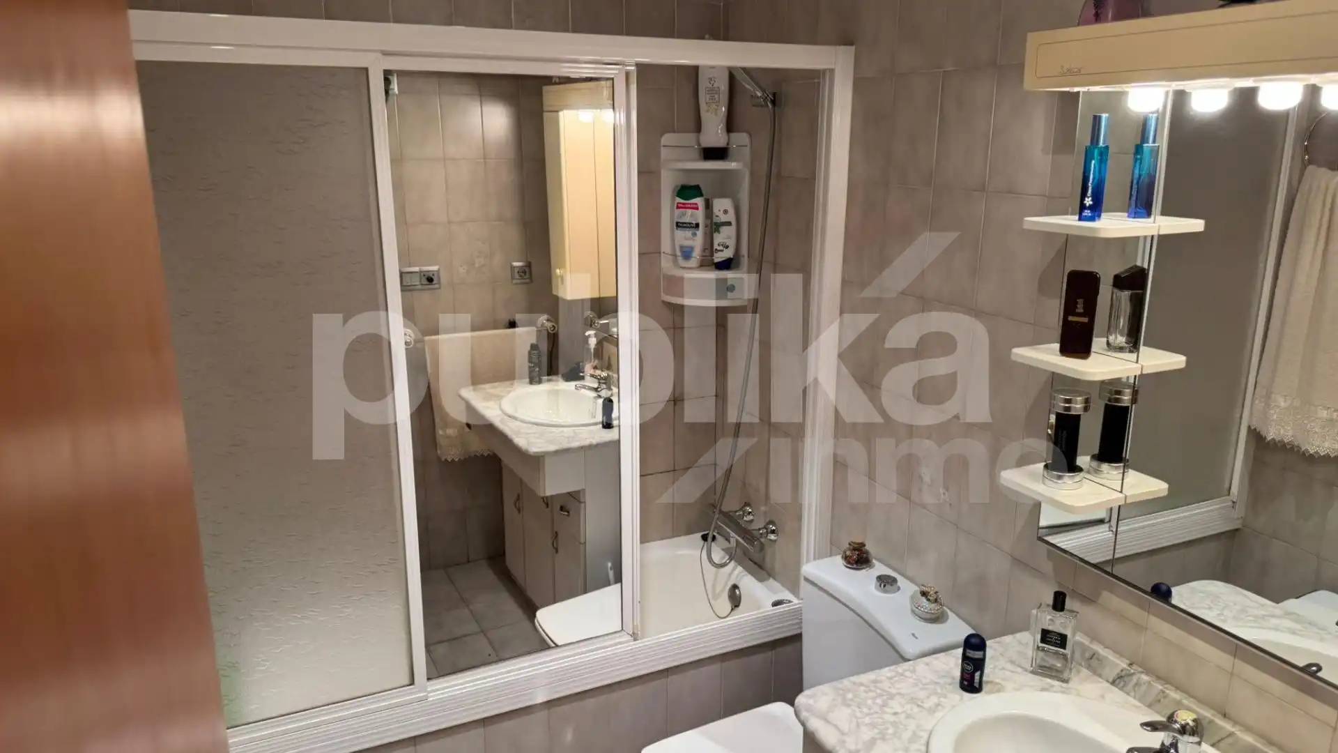 Bany de Pis en venda en Elche / Elx