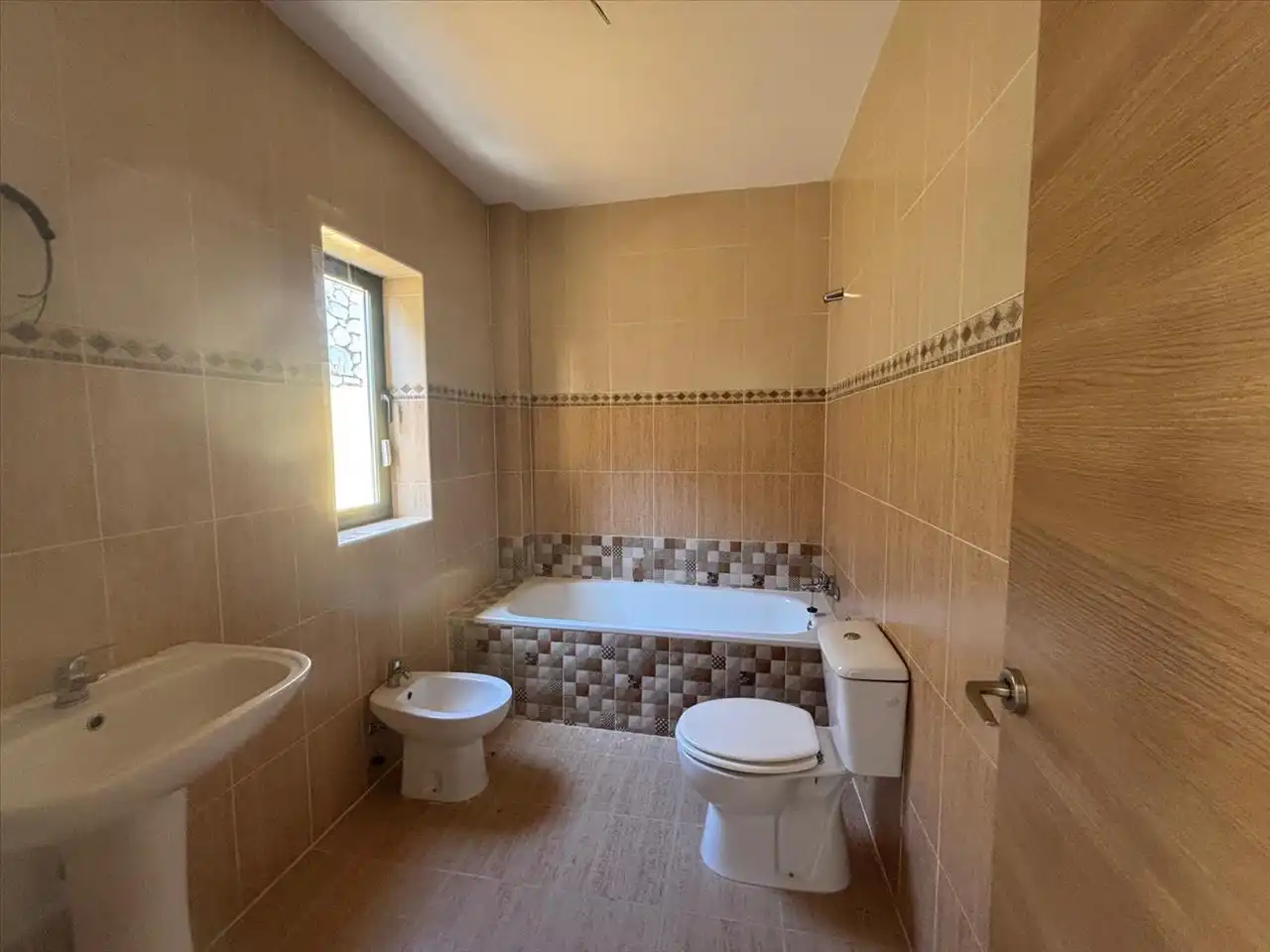 Bathroom of Apartments for sale in Fuengirola  with Terrace and Balcony