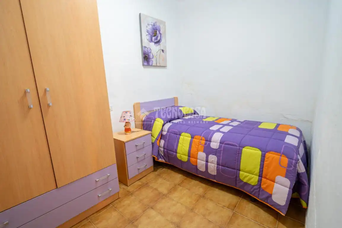 Dormitori de Casa adosada en venda en Torreblascopedro amb Aire condicionat, Calefacció i Terrassa