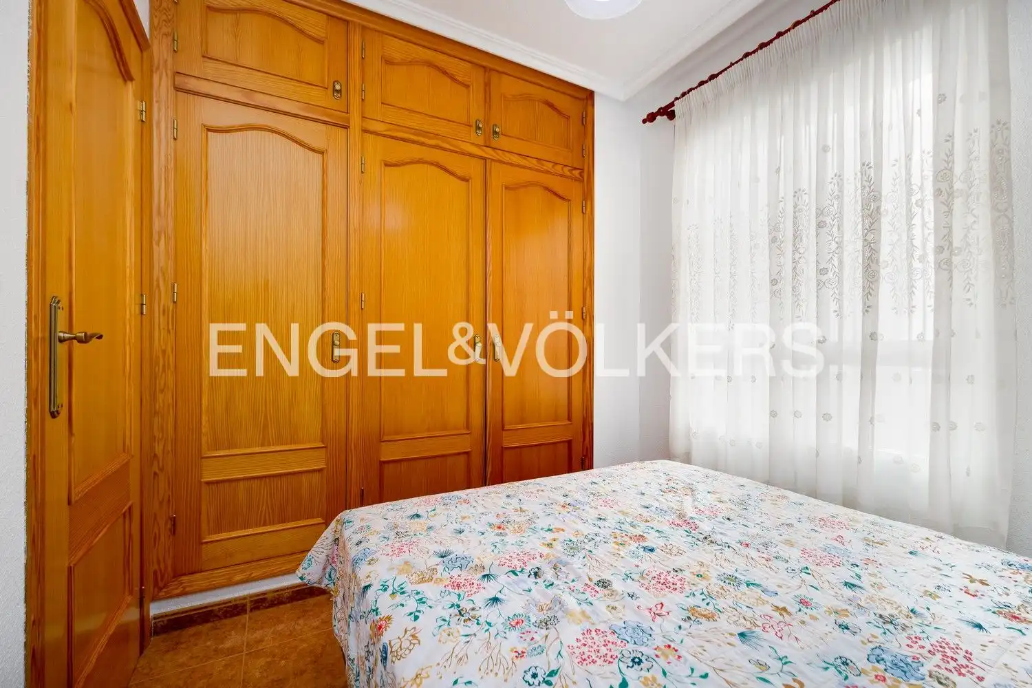 Bedroom of Attic for sale in Guardamar del Segura  with Air Conditioner, Heating and Terrace