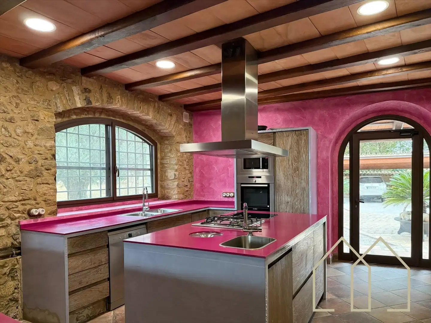 Cocina de Casa o chalet en venta en Sant Joan de Mollet con Aire acondicionado, Calefacción y Jardín privado