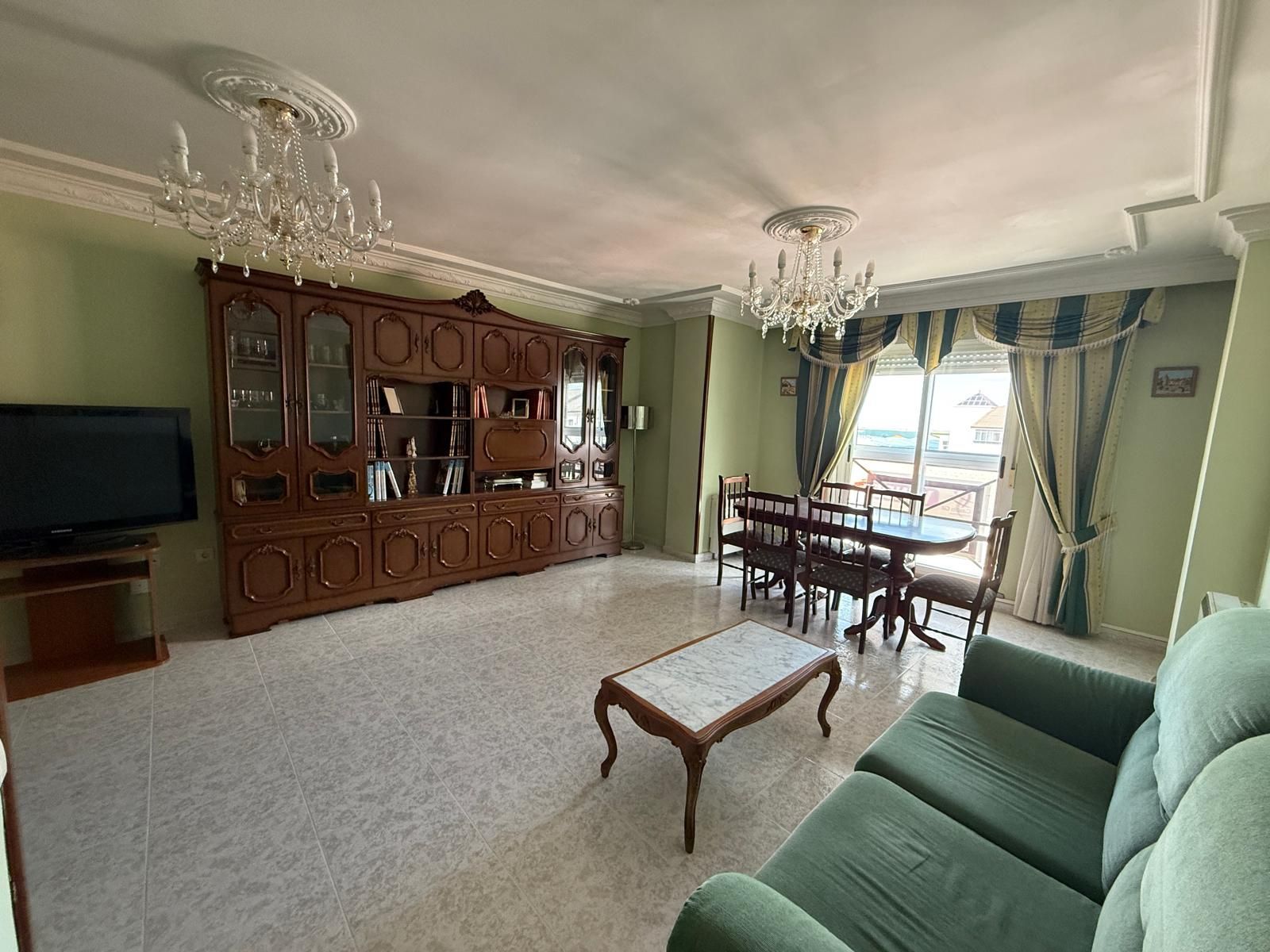 Menjador de Pis en venda en Peñaranda de Bracamonte amb Calefacció i Traster