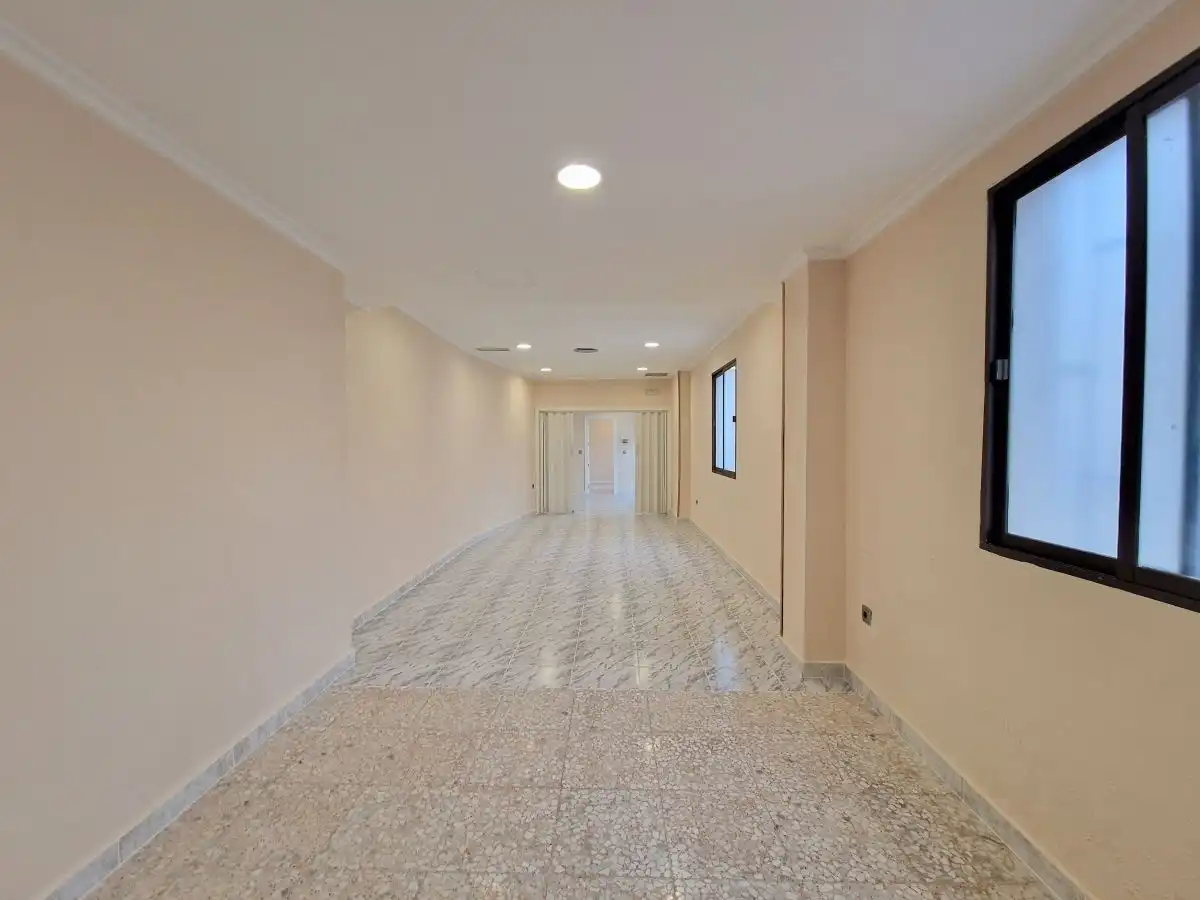 Local comercial en venda a Peral, imagen 7
