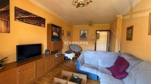 Photo 2 of Flat for sale in Pintor Rosales, San Adrián, Logroño