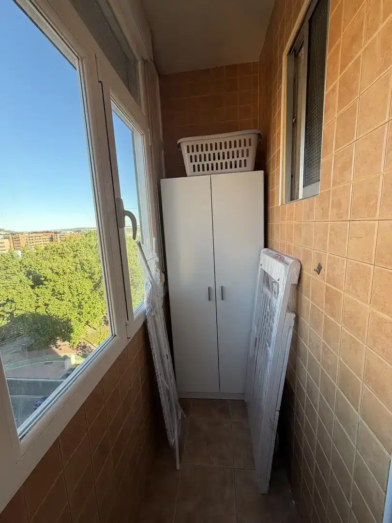 Terraza de Piso para compartir en Valladolid con Parquet, Amueblado y Balcón
