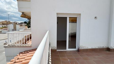 Foto 4 de Apartamento en venta en Avinguda de Montgó, 68, Port - La Cota - Puig Sec, Girona