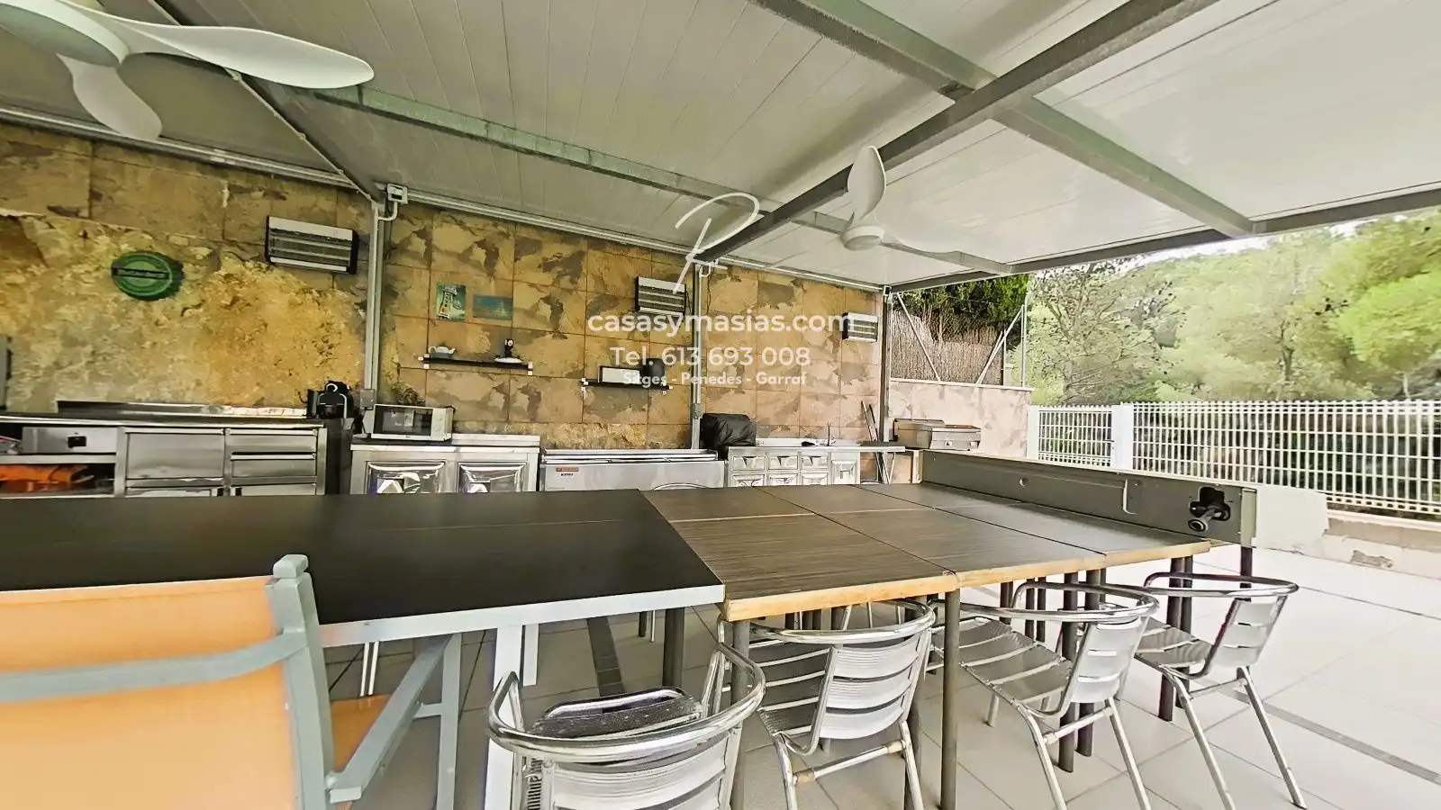 Terrassa de Casa o xalet en venda en Sant Pere de Ribes amb Aire condicionat, Calefacció i Jardí privat
