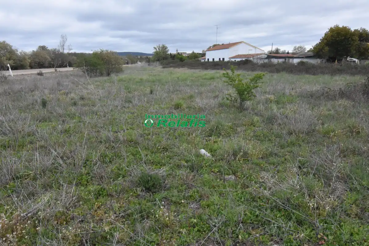 Country house for sale in LAS VIÑAS